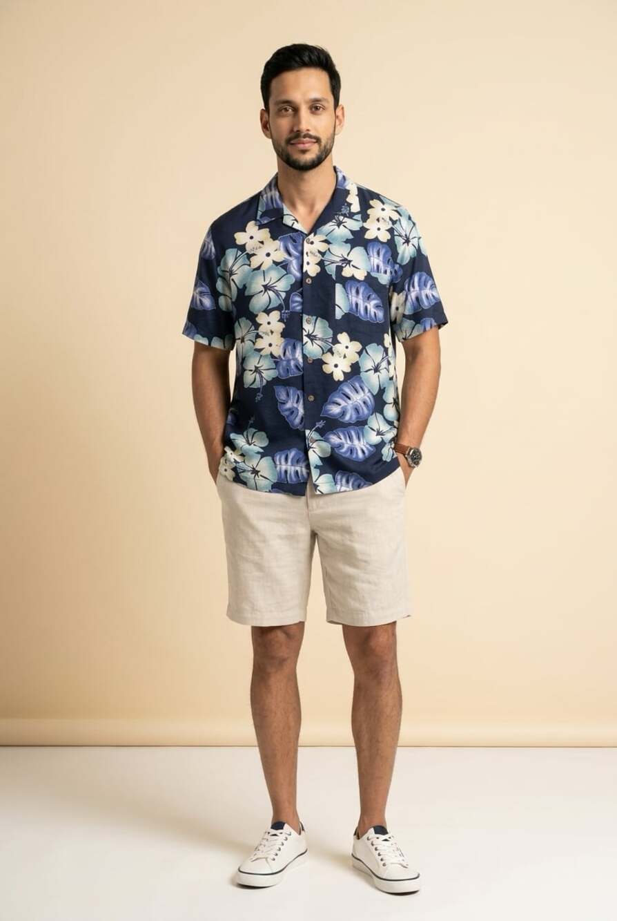 Tommy Bahama Men's Size M 100% Silk Floral Hawaiian Camp Shirt